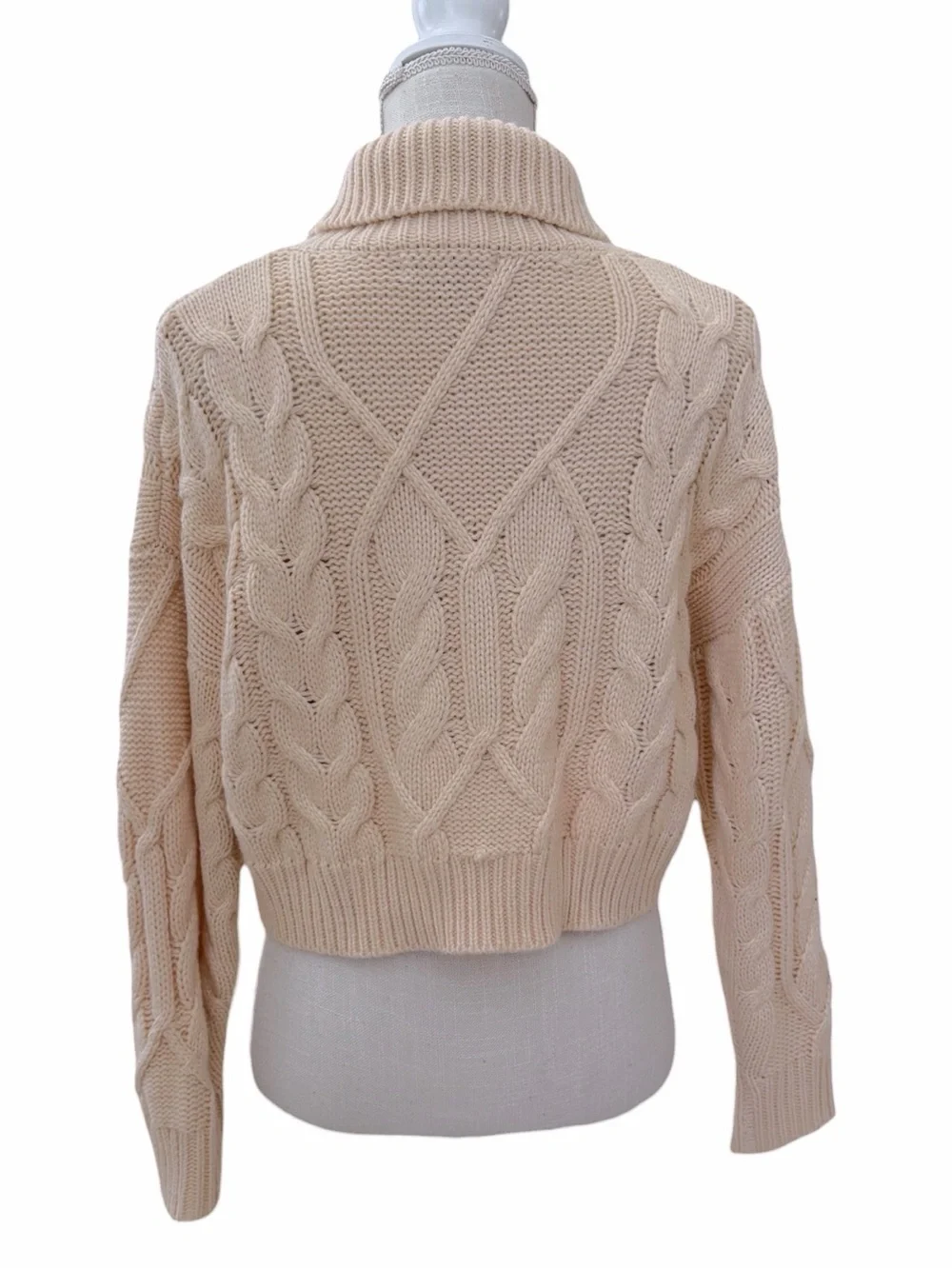 FORE Women’s Beige Chunky Cable-Knit Cropped Turtleneck Sweater Size M